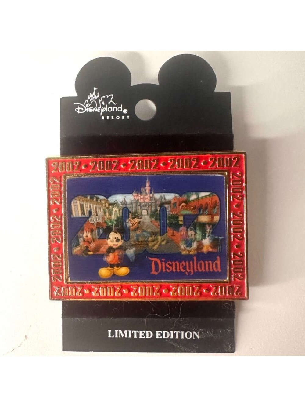 Disney Disneyland Lenticular Pin | 2002 Limited Edition